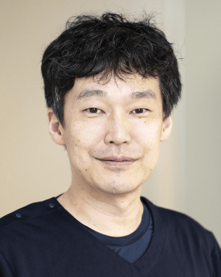 石塚 良介